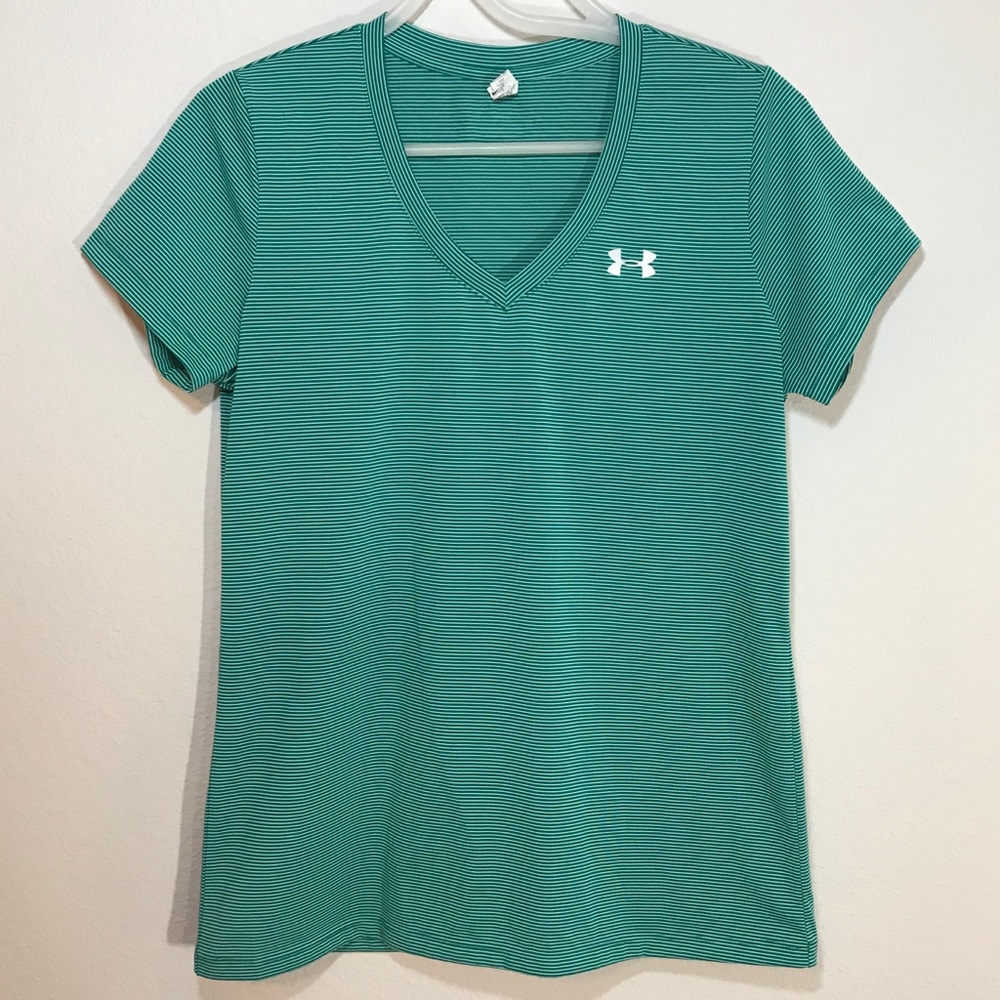 UNDER ARMOUR HeatGear V-Neck Shirt